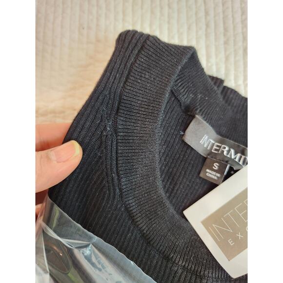 Intermix Black Ribbed Knit Crop Top S‎ – Stretchy, Repaired Flaw - Picture 5 of 7